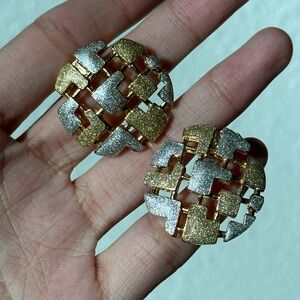 Vintage Clip On Earrings